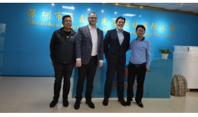 德国某医疗行业客户应邀来我厂进行考察和洽谈合作